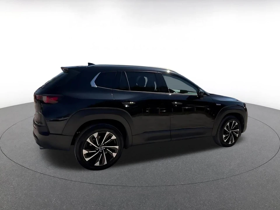 2025 Mazda CX-50 - Image 16 of 24
