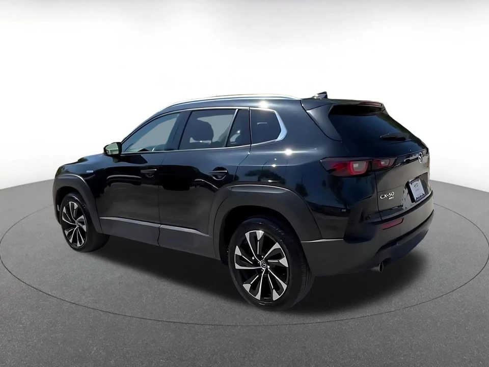 2025 Mazda CX-50 - Image 11 of 24