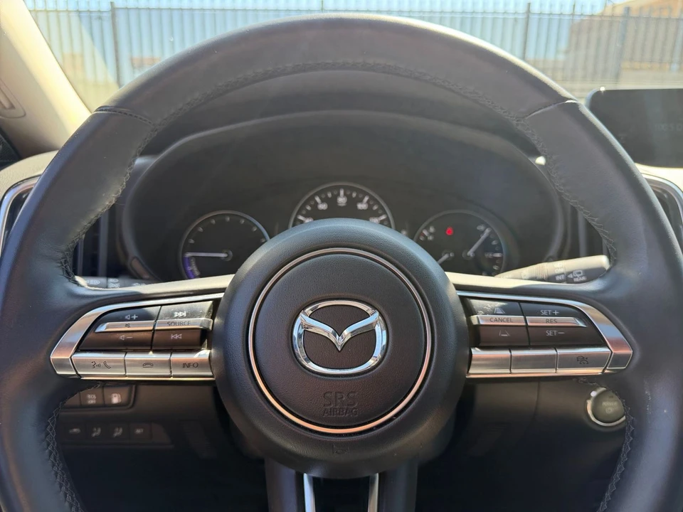 2025 Mazda CX-50 - Image 23 of 31