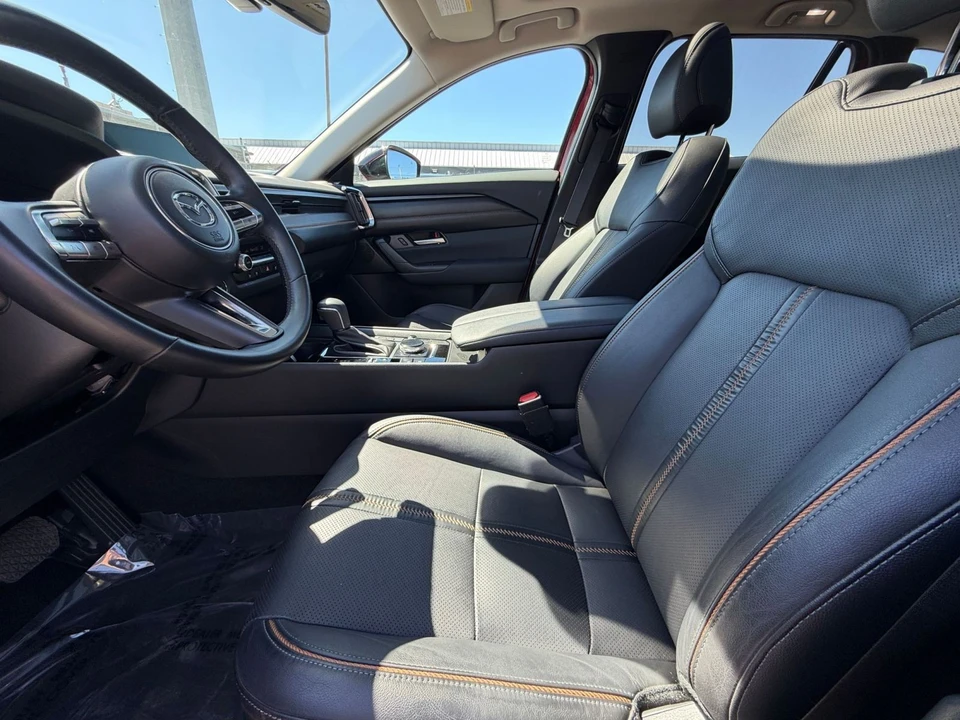 2025 Mazda CX-50 - Image 29 of 31
