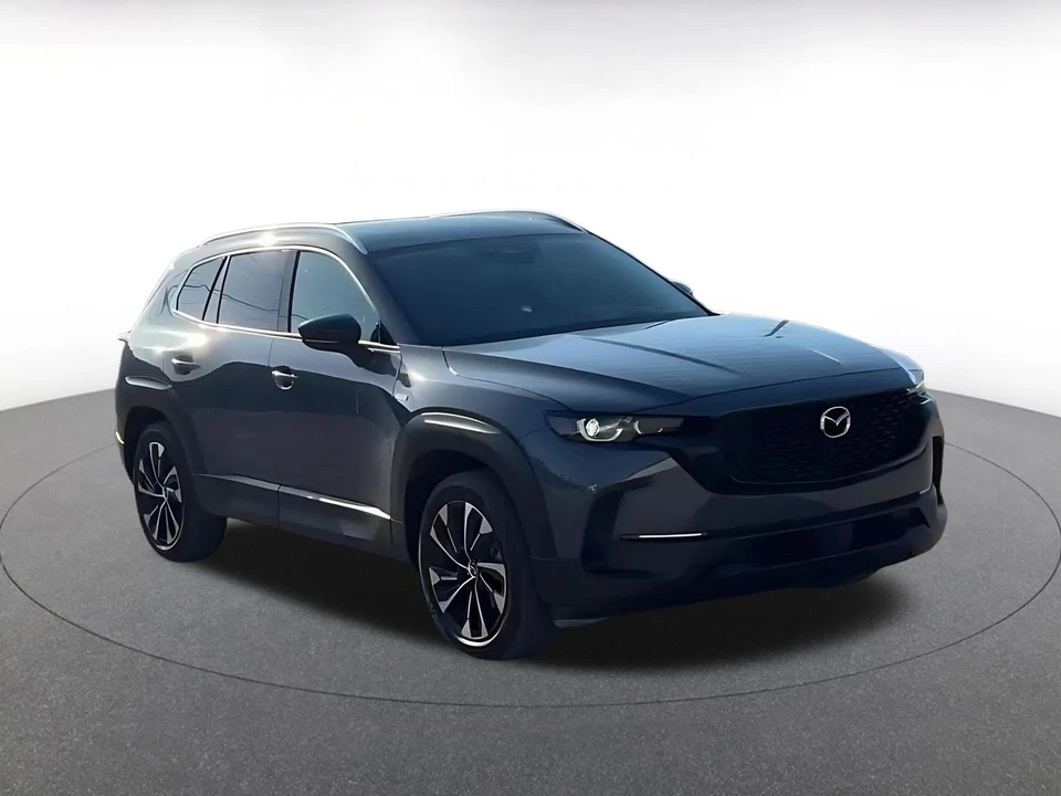 2025 Mazda CX-50 - Image 3 of 31