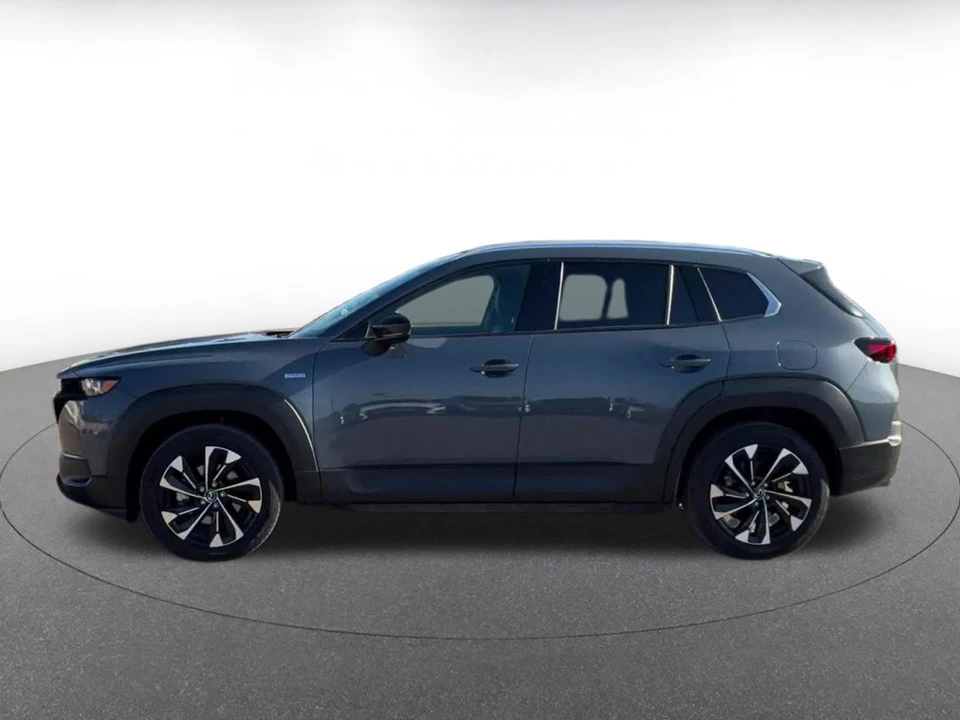 2025 Mazda CX-50 - Image 7 of 31