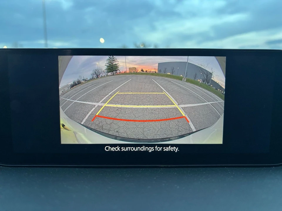 2025 Mazda CX-50 - Image 21 of 31
