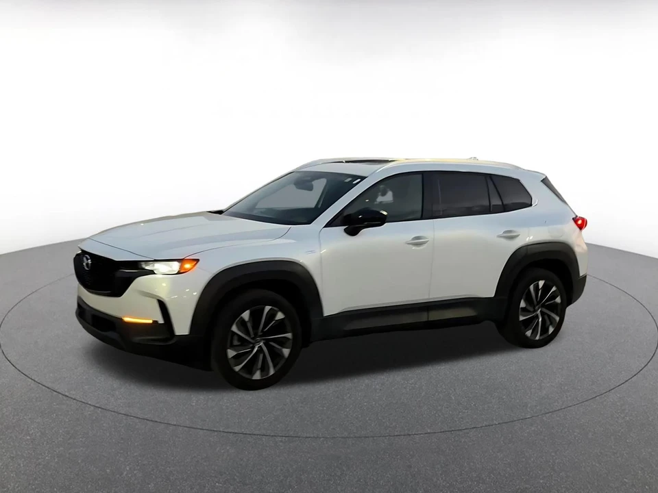 2025 Mazda CX-50 - Image 6 of 31