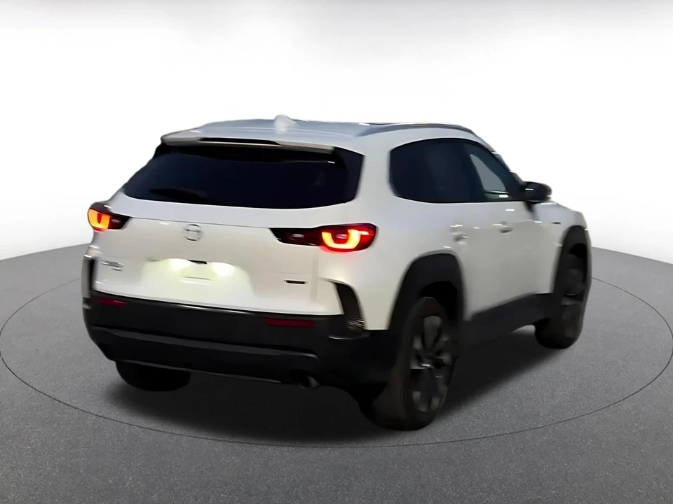 2025 Mazda CX-50 - Image 12 of 31
