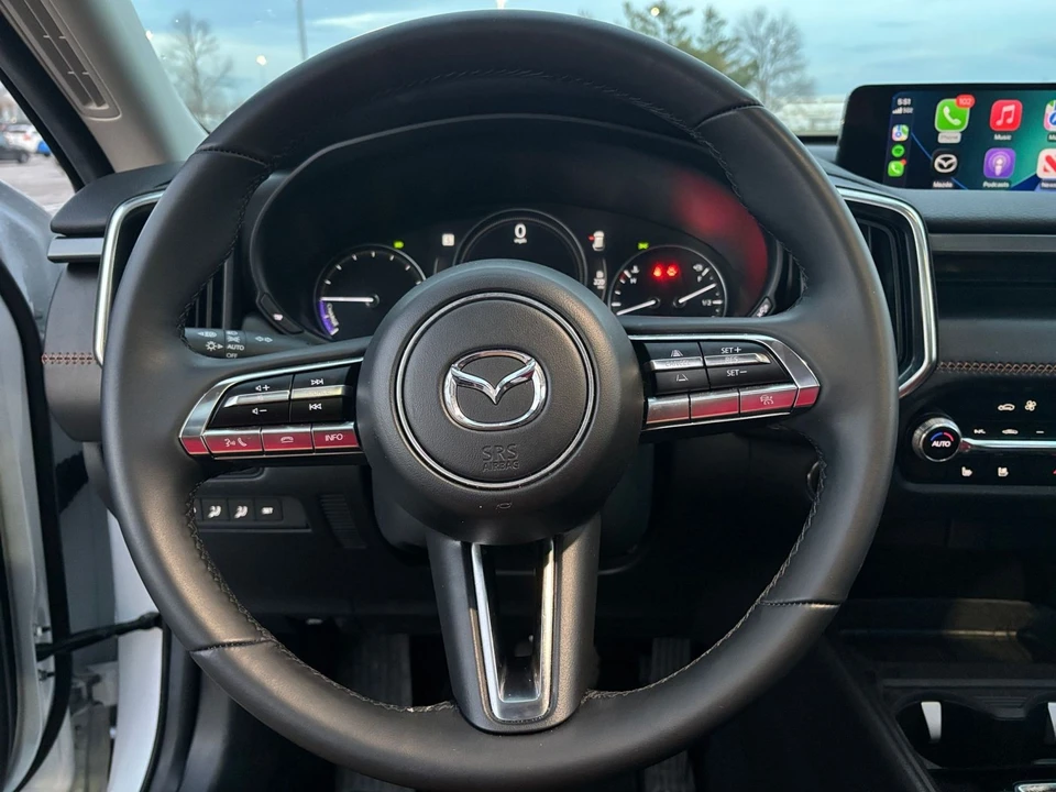 2025 Mazda CX-50 - Image 24 of 31