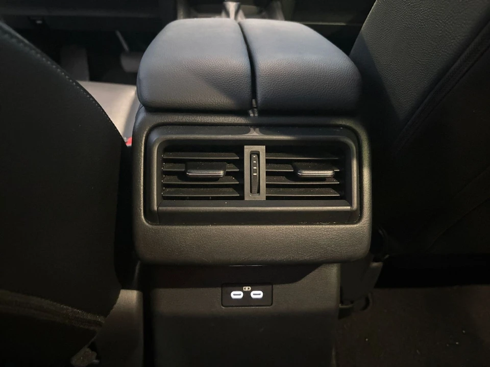 2025 Mazda CX-50 - Image 20 of 31