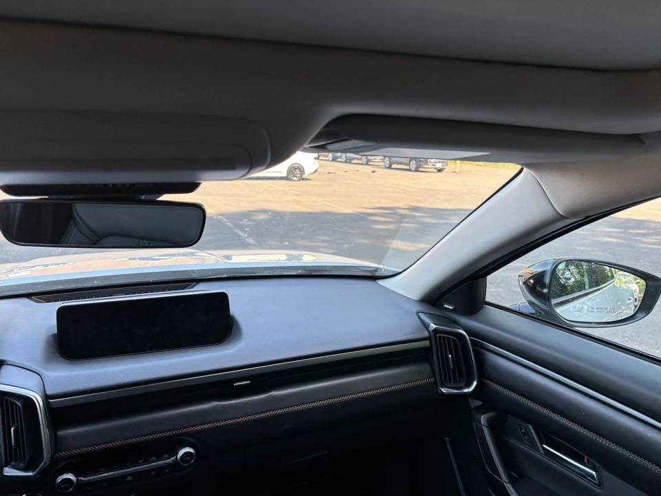 2025 Mazda CX-50 - Image 30 of 31