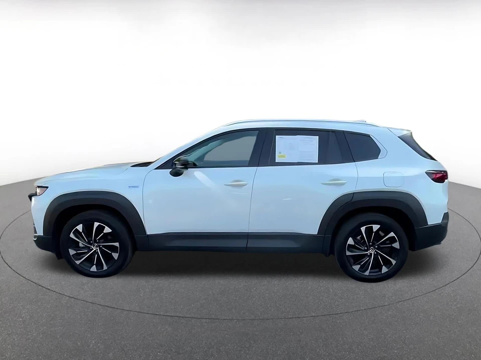 2025 Mazda CX-50 - Image 7 of 31