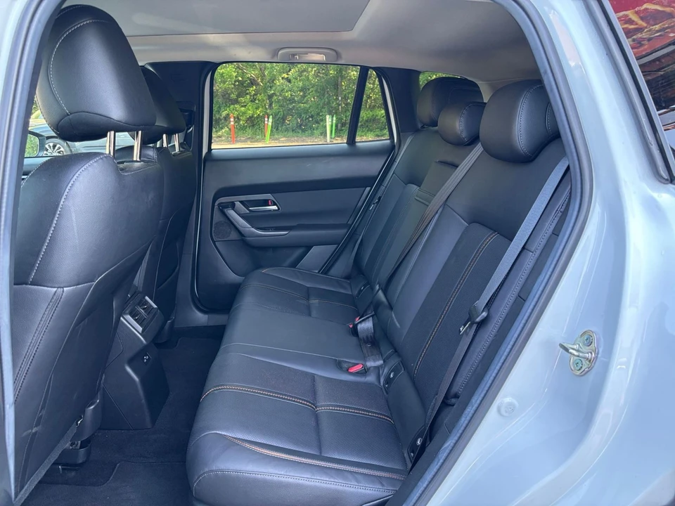 2025 Mazda CX-50 - Image 27 of 31