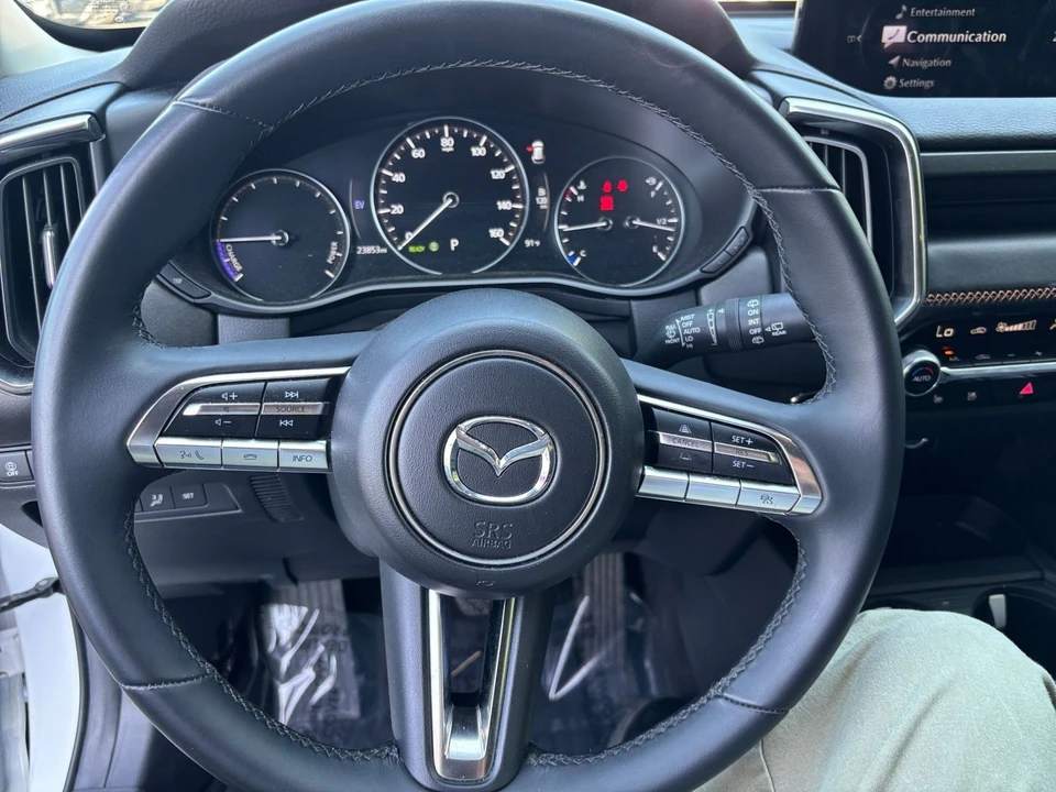 2025 Mazda CX-50 - Image 30 of 31