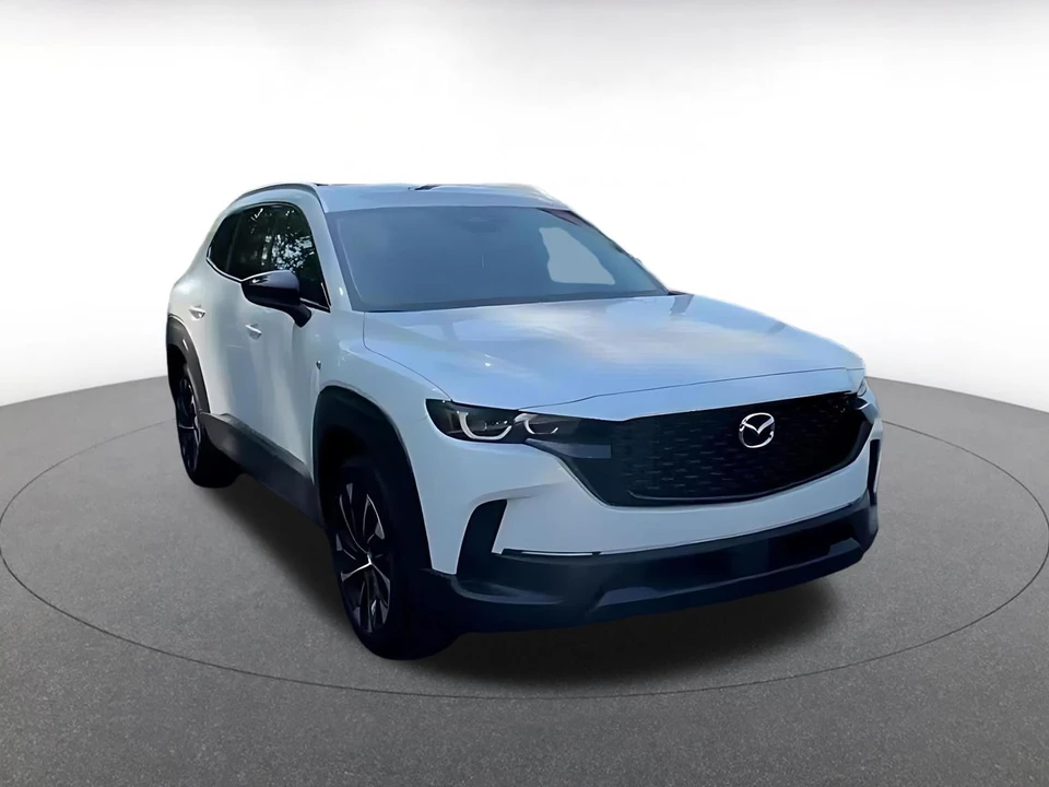 2025 Mazda CX-50 - Image 3 of 31