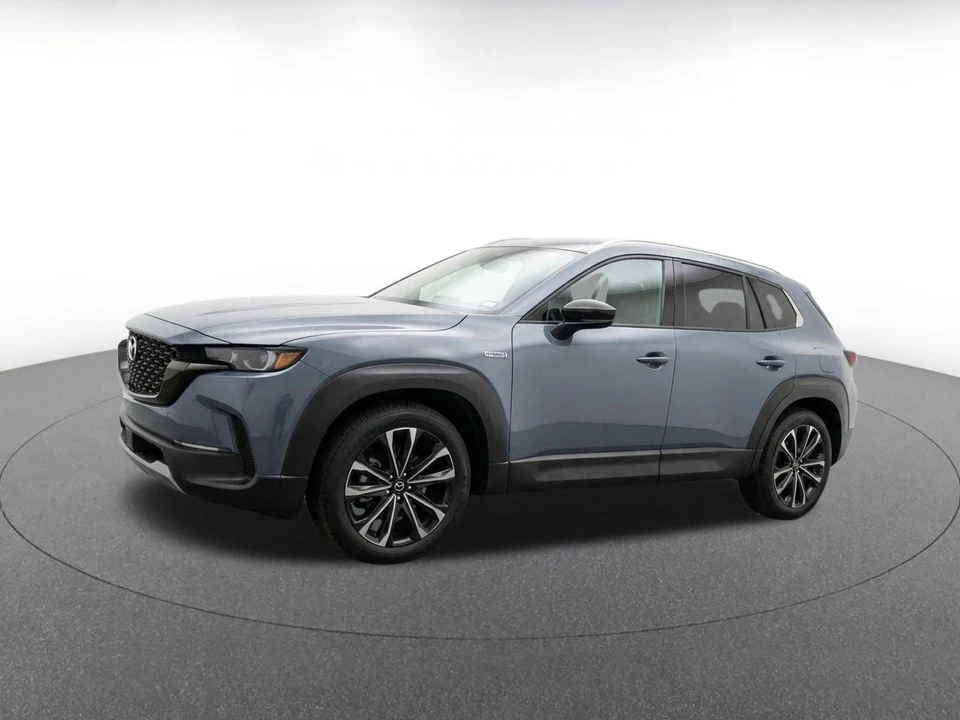 2025 Mazda CX-50 - Image 3 of 24