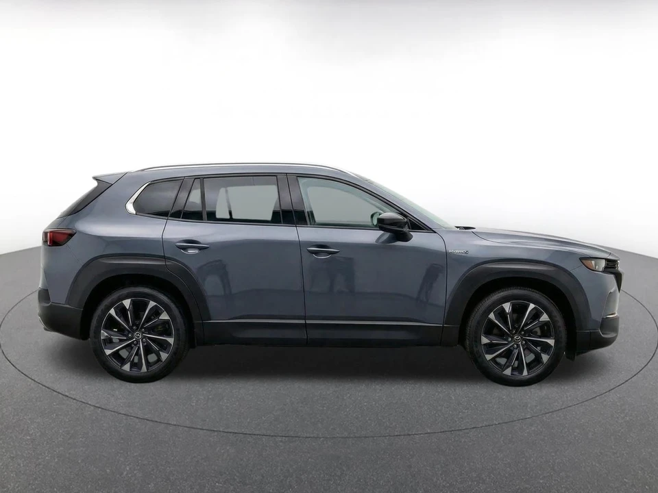 2025 Mazda CX-50 - Image 12 of 24