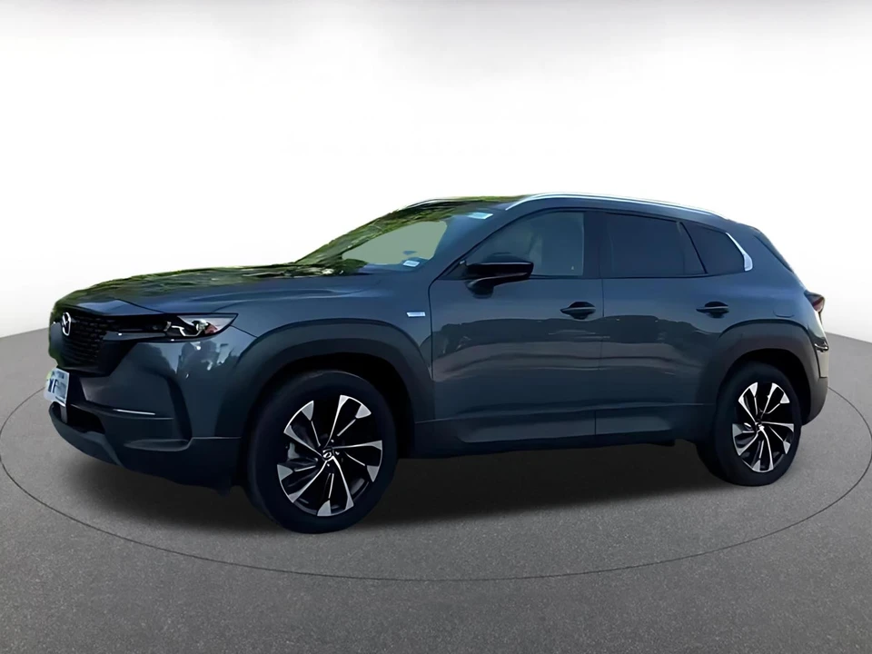 2025 Mazda CX-50 - Image 17 of 31