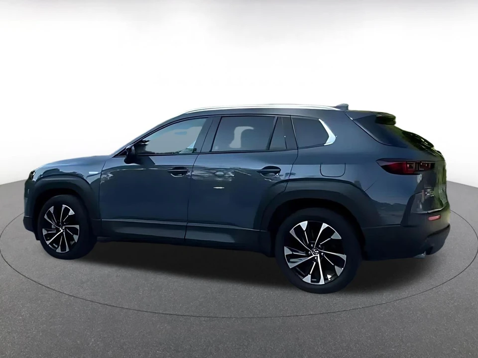 2025 Mazda CX-50 - Image 9 of 31