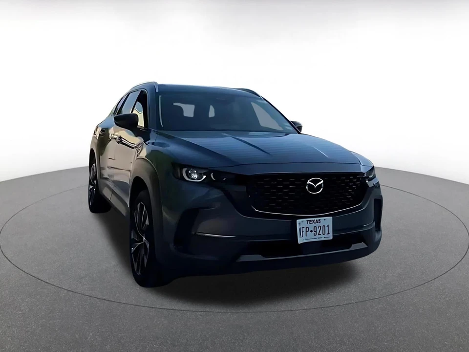 2025 Mazda CX-50 - Image 3 of 31