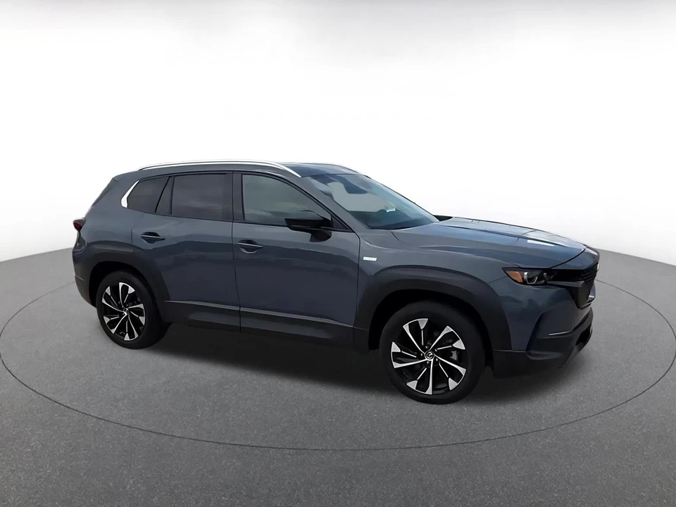 2025 Mazda CX-50 - Image 2 of 31