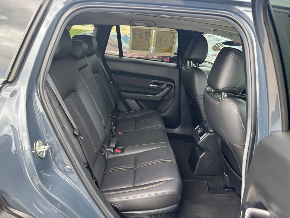 2025 Mazda CX-50 - Image 29 of 31