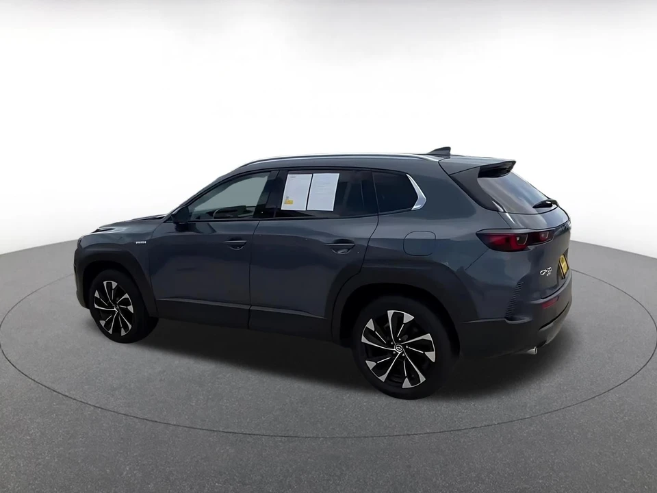 2025 Mazda CX-50 - Image 12 of 31