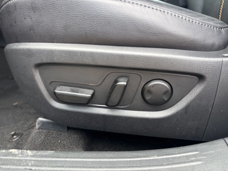 2025 Mazda CX-50 - Image 24 of 31