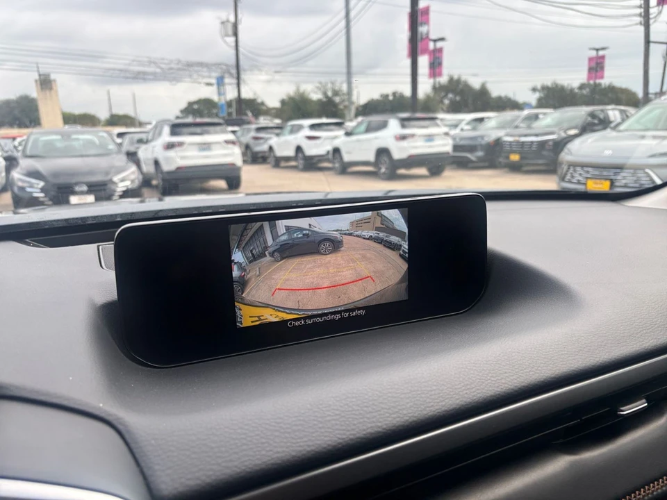2025 Mazda CX-50 - Image 27 of 31