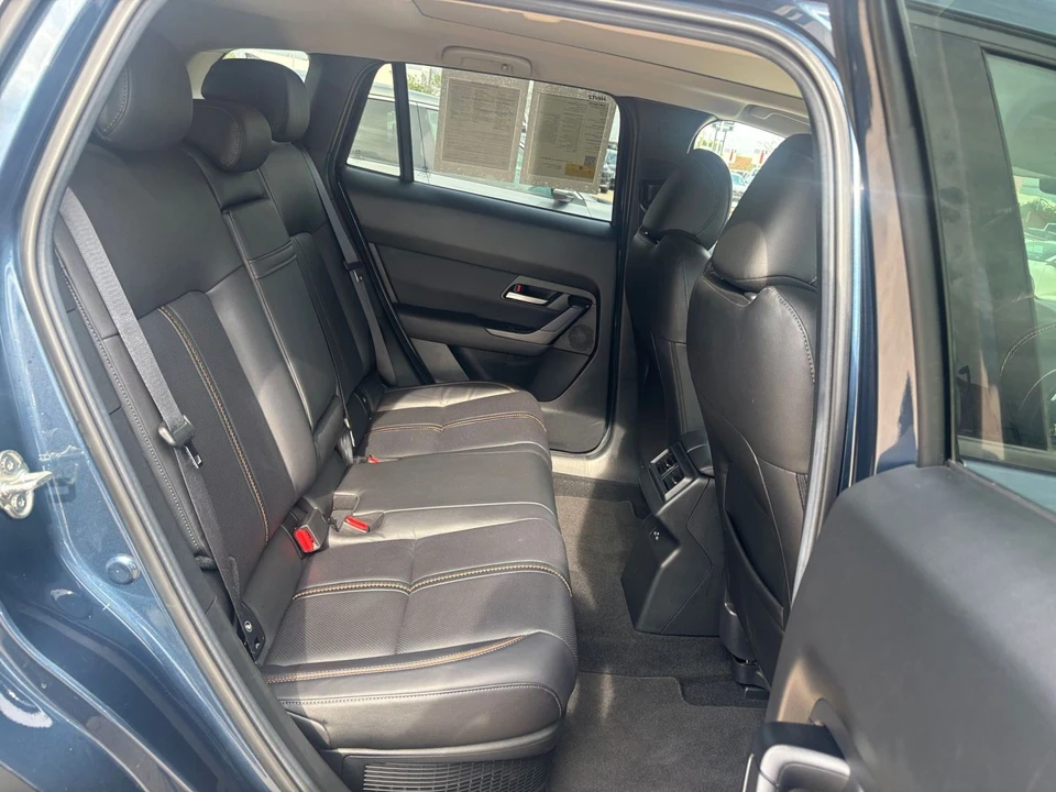 2025 Mazda CX-50 - Image 28 of 31