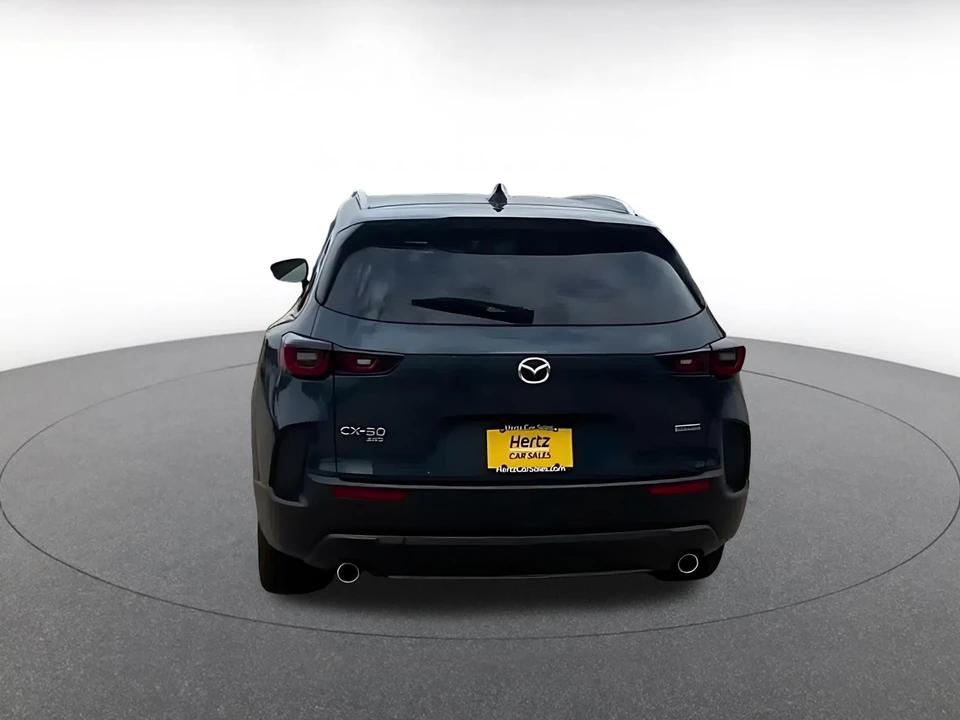2025 Mazda CX-50 - Image 14 of 31