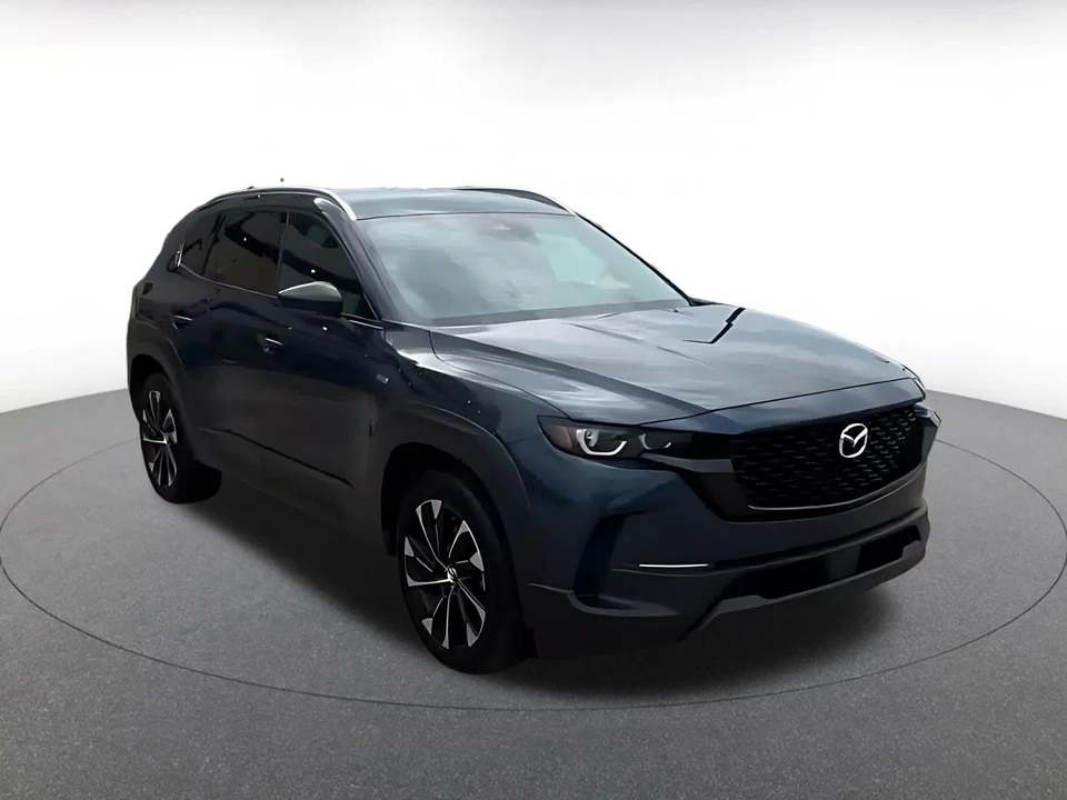 2025 Mazda CX-50 - Image 3 of 31