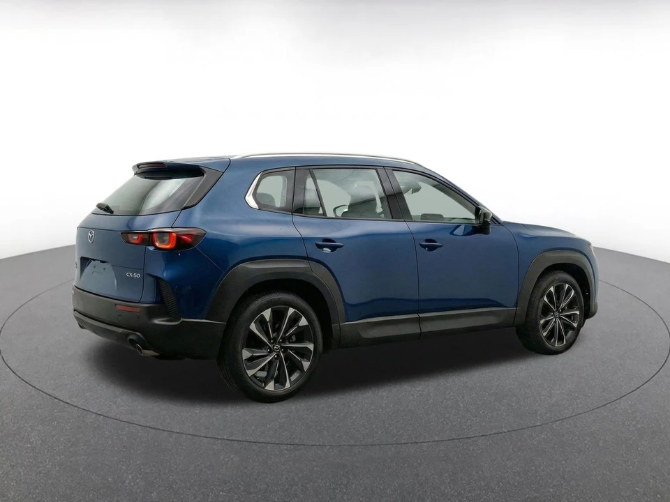 2025 Mazda CX-50 - Image 8 of 18