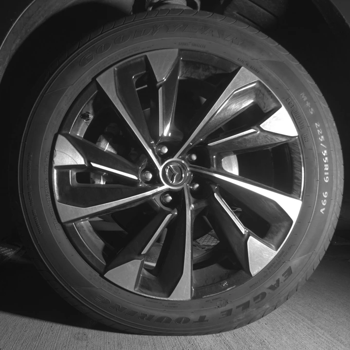 2025 Mazda CX-50 - Image 14 of 18