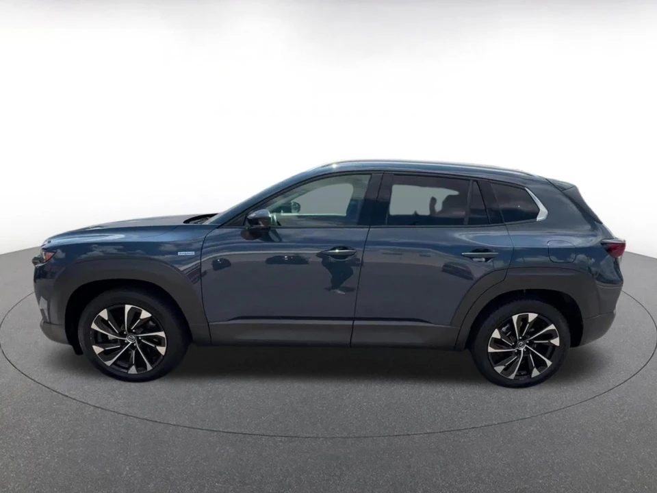 2025 Mazda CX-50 - Image 11 of 31