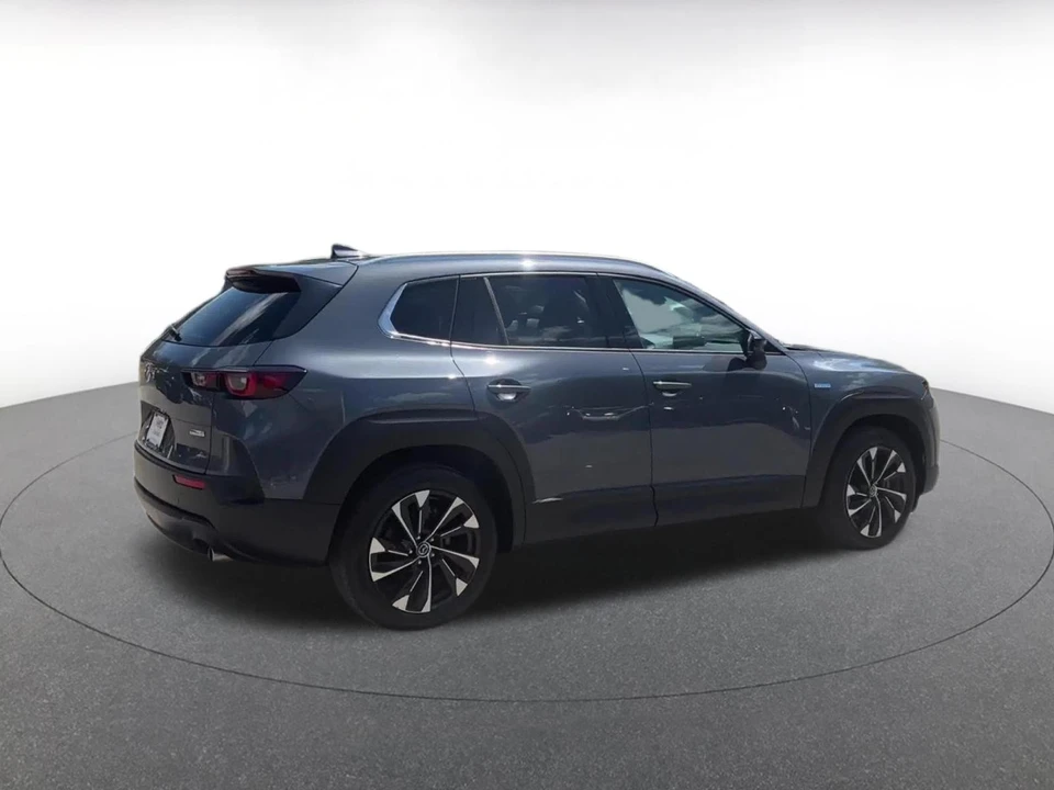 2025 Mazda CX-50 - Image 13 of 31