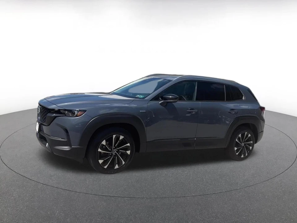 2025 Mazda CX-50 - Image 7 of 31