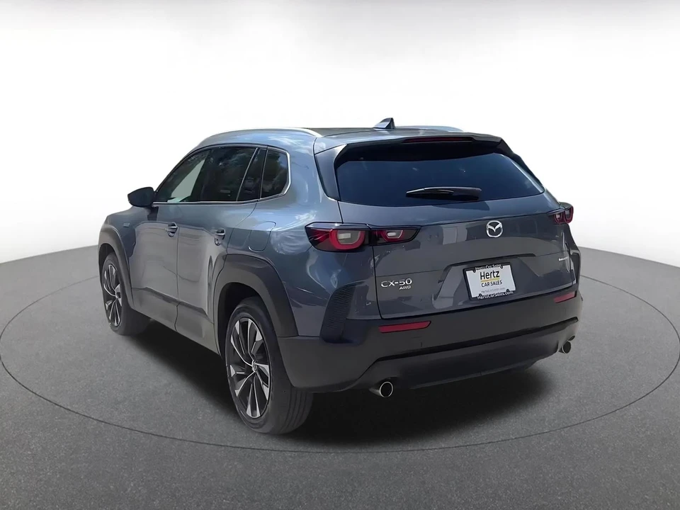 2025 Mazda CX-50 - Image 11 of 31