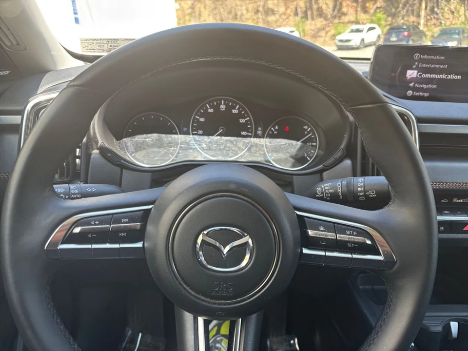 2025 Mazda CX-50 - Image 28 of 31