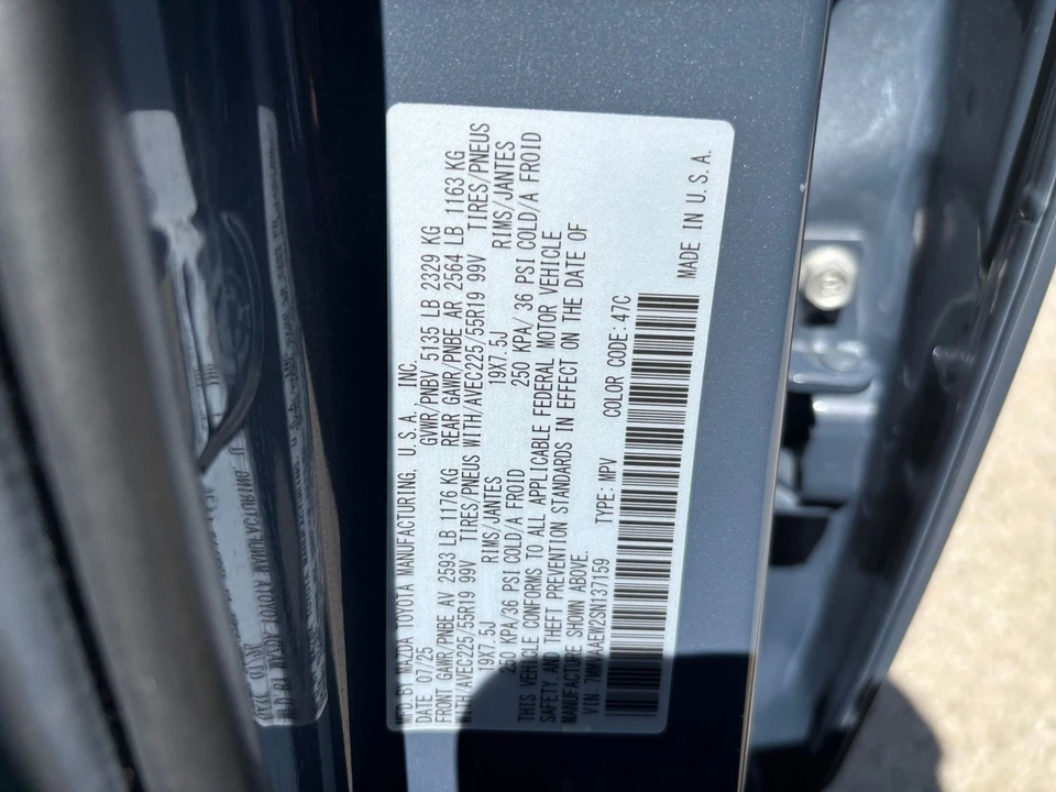 2025 Mazda CX-50 - Image 28 of 31
