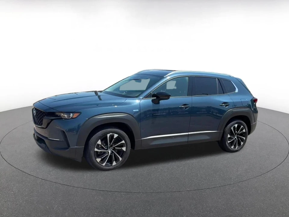 2025 Mazda CX-50 - Image 9 of 31