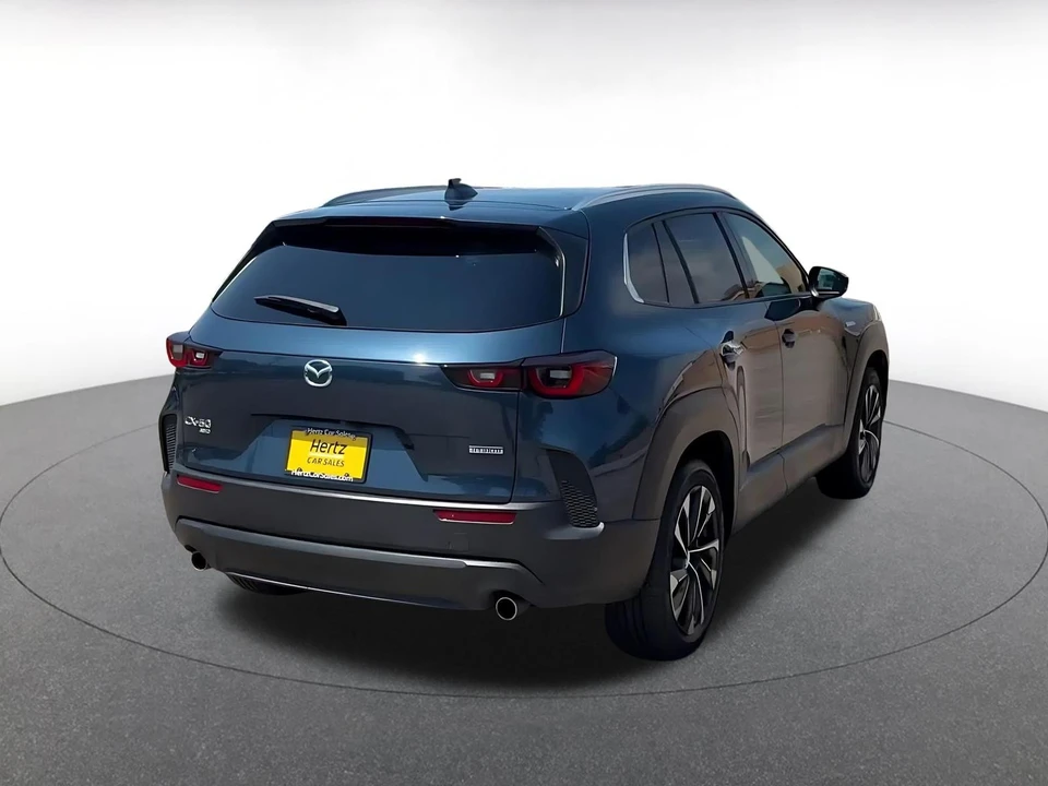 2025 Mazda CX-50 - Image 16 of 31