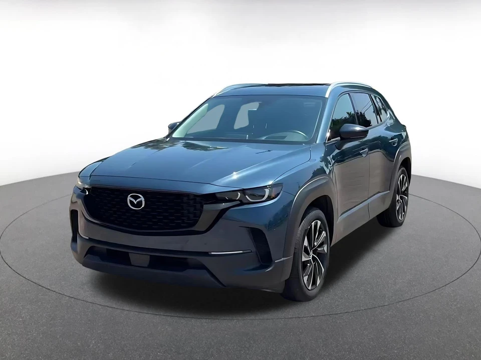 2025 Mazda CX-50 - Image 8 of 31
