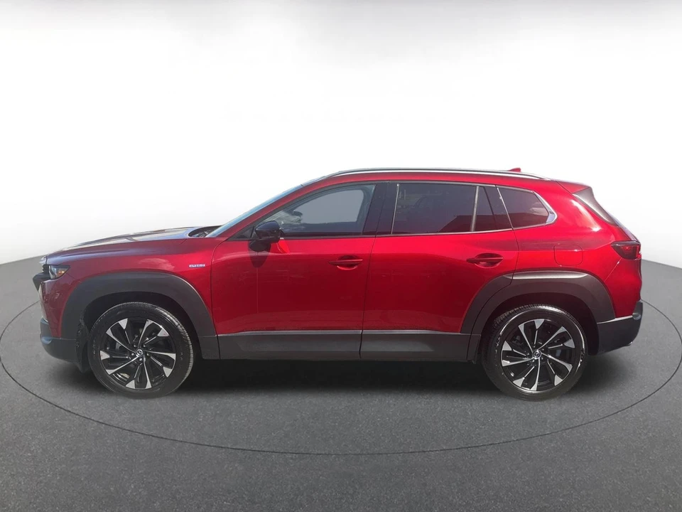 2025 Mazda CX-50 - Image 9 of 31