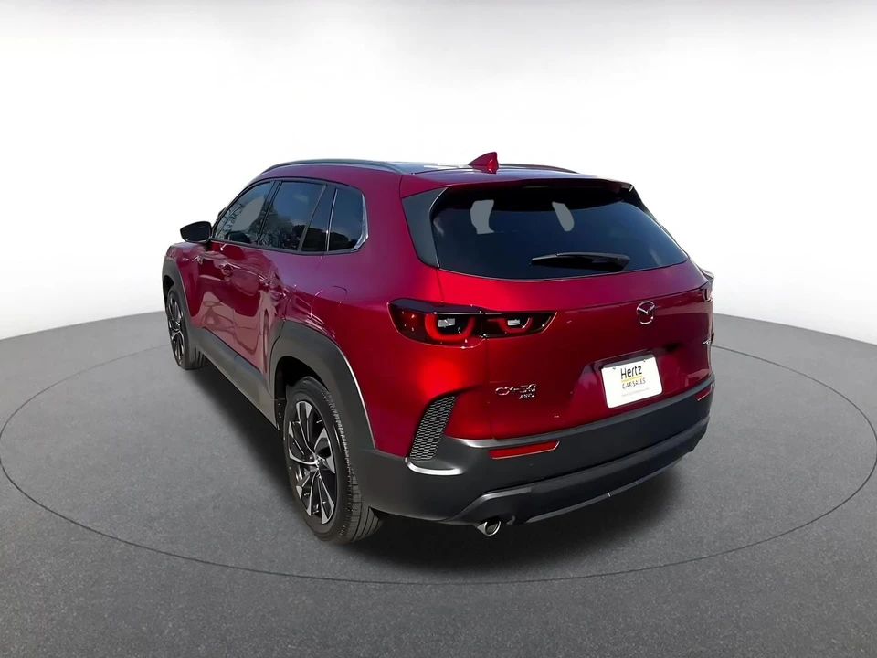 2025 Mazda CX-50 - Image 13 of 31