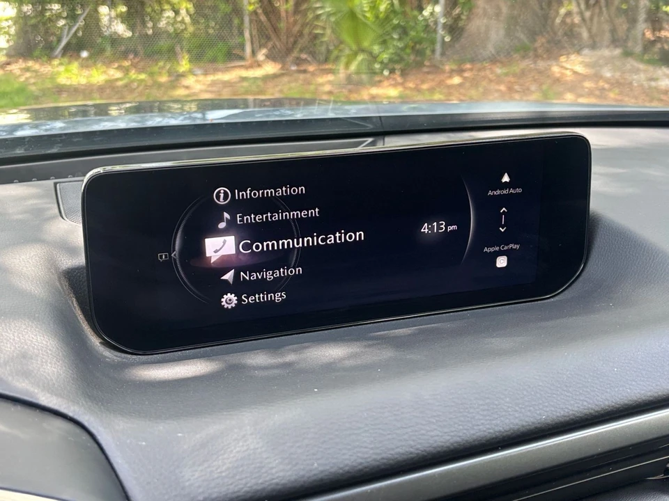 2025 Mazda CX-50 - Image 24 of 31