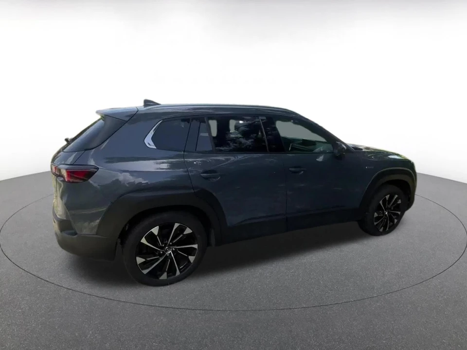 2025 Mazda CX-50 - Image 17 of 31