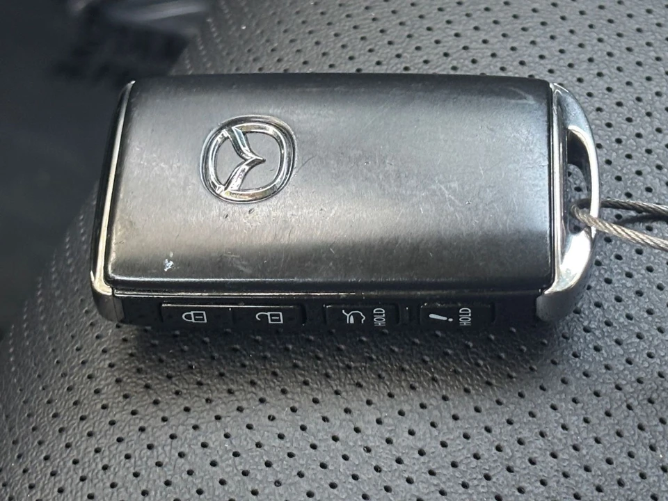 2025 Mazda CX-50 - Image 25 of 31