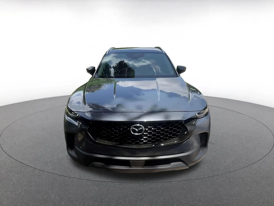 2025 Mazda CX-50 - Image 8 of 31
