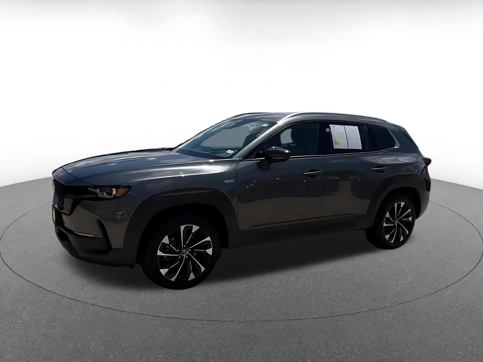 2025 Mazda CX-50 - Image 9 of 31