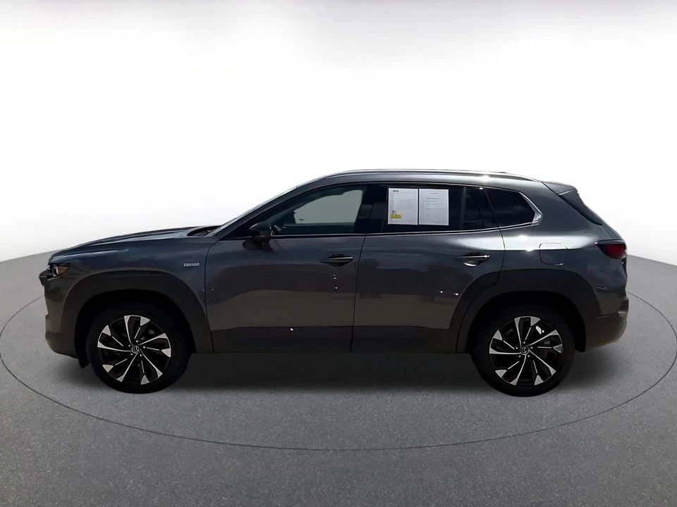 2025 Mazda CX-50 - Image 11 of 31