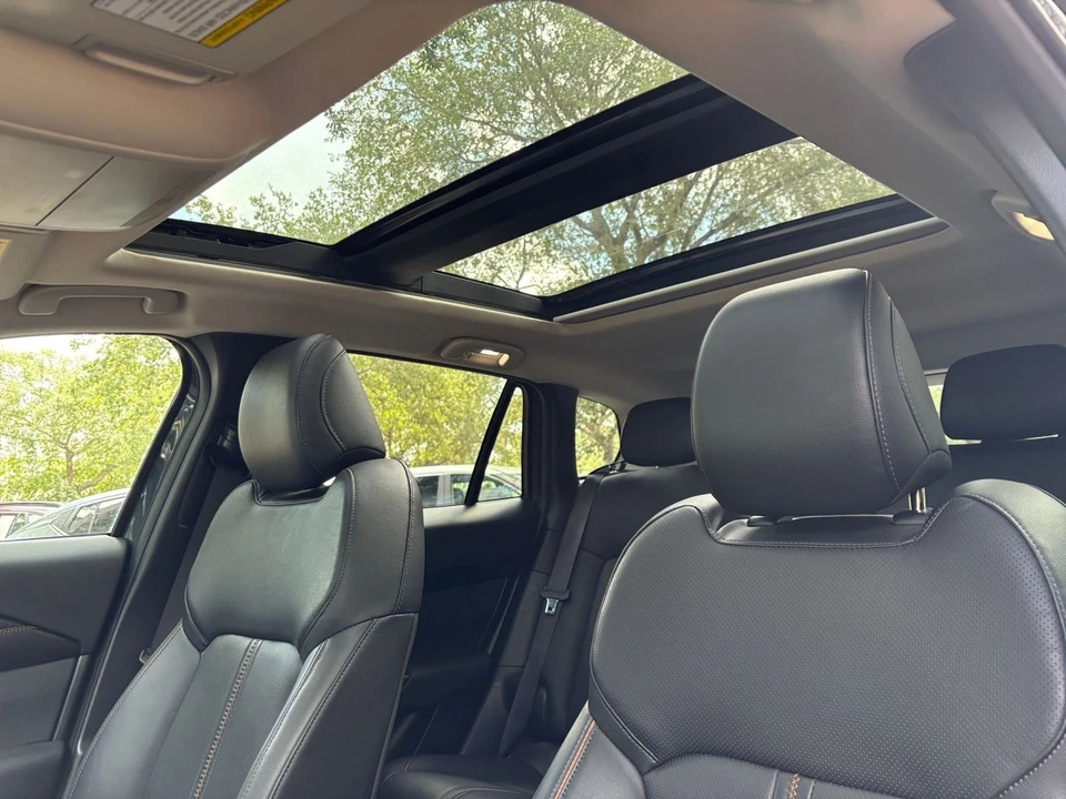 2025 Mazda CX-50 - Image 28 of 31