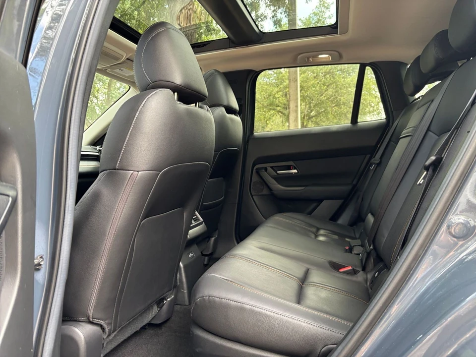 2025 Mazda CX-50 - Image 30 of 31